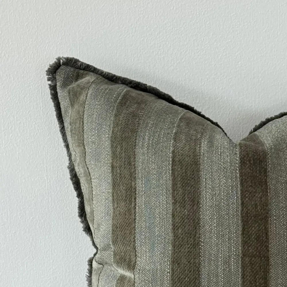 global.PRODUCT_IMAGE_MAIN Isla putetrekk Oliven 45*45cm