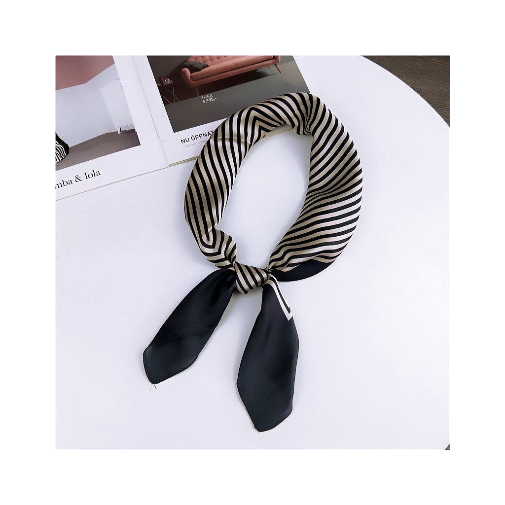 global.PRODUCT_IMAGE_MAIN Bandana skjerf Sort striper
